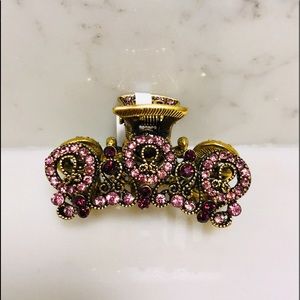 🆕 Glistening Crystals Hair Claw clip